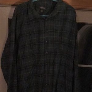 Different colored, plaid, flannel, 4XLT long sleeve button down shirt.